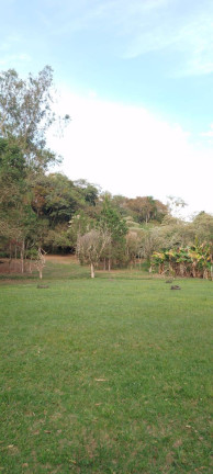 Imagem Chácara com 3 Quartos à Venda, 11.000 m² em Centro - Itapetininga