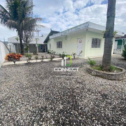 Imagem Casa com 3 Quartos à Venda, 320 m² em São Judas - Itajaí Imagem Casa com 3 Quartos à Venda, 320 m² em São Judas - Itajaí