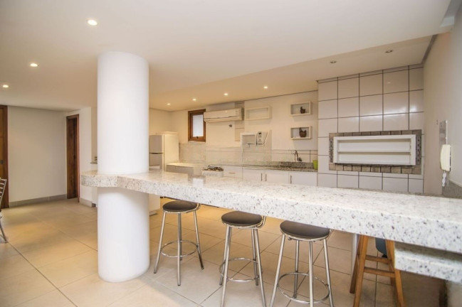 Imagem Cobertura com 4 Quartos à Venda, 202 m² em Jardim Lindóia - Porto Alegre Imagem Cobertura com 4 Quartos à Venda, 202 m² em Jardim Lindóia - Porto Alegre