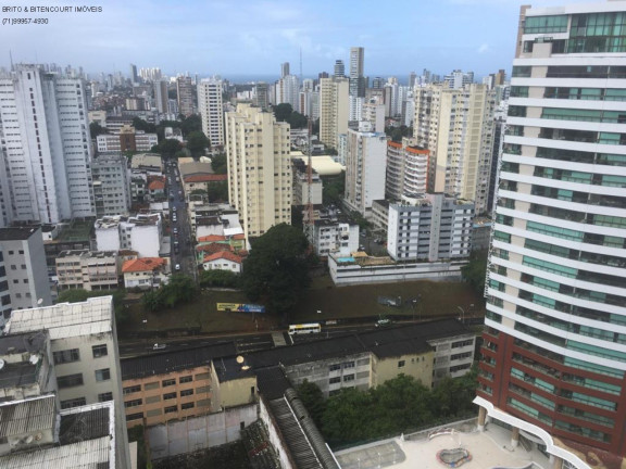 Imagem Imóvel com 3 Quartos à Venda, 118 m² em Vitoria - Salvador Imagem Imóvel com 3 Quartos à Venda, 118 m² em Vitoria - Salvador