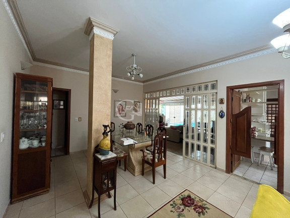 Imagem Casa com 4 Quartos à Venda, 287 m² em Vivendas Do Bosque - Campo Grande Imagem Casa com 4 Quartos à Venda, 287 m² em Vivendas Do Bosque - Campo Grande