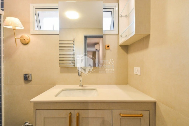 Imagem Apartamento com 3 Quartos à Venda, 122 m² em Vila Olímpia - São Paulo Imagem Apartamento com 3 Quartos à Venda, 122 m² em Vila Olímpia - São Paulo