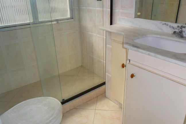 Imagem Apartamento com 3 Quartos à Venda, 130 m² em Pitangueiras - Guarujá