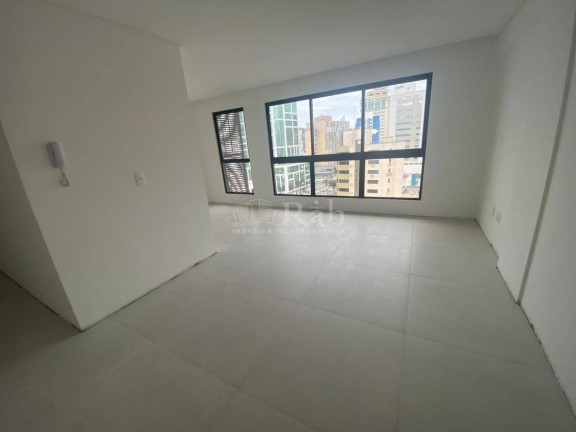 Imagem Apartamento com 1 Quarto à Venda, 40 m² em Centro - Itajaí