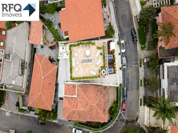 Imagem Casa com 3 Quartos à Venda, 520 m² em Pacaembu - São Paulo