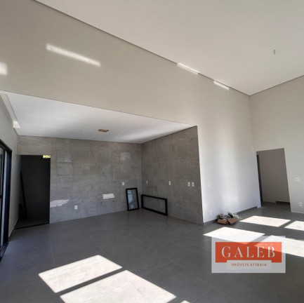 Imagem Casa com 3 Quartos à Venda, 111 m² em Condominio Solar Chacara Interlagos - Atibaia Imagem Casa com 3 Quartos à Venda, 111 m² em Condominio Solar Chacara Interlagos - Atibaia