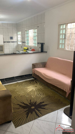 Casa com 2 Quartos para Alugar,  em Jardim Nova Esperança - Jacareí