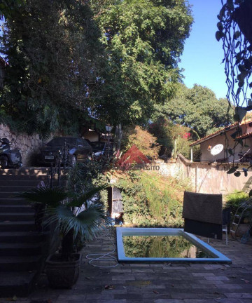 Casa com 4 Quartos à Venda, 350 m² em Fonseca - Niterói