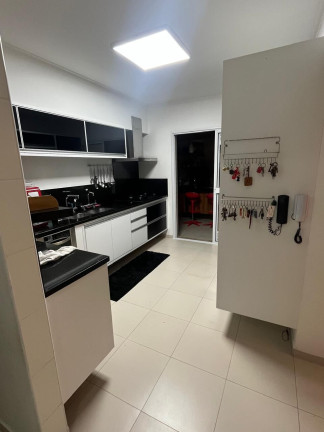 Imagem Apartamento com 4 Quartos à Venda, 234 m² em Embaré - Santos