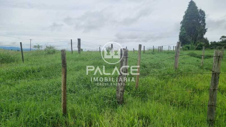 Imagem Fazenda à Venda, 400 m² em Centro - Anhembi Imagem Fazenda à Venda, 400 m² em Centro - Anhembi