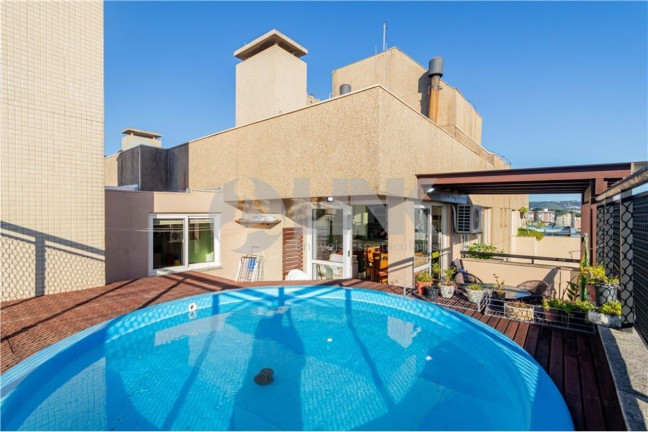 Imagem Imóvel com 3 Quartos à Venda, 200 m² em Menino Deus - Porto Alegre Imagem Imóvel com 3 Quartos à Venda, 200 m² em Menino Deus - Porto Alegre