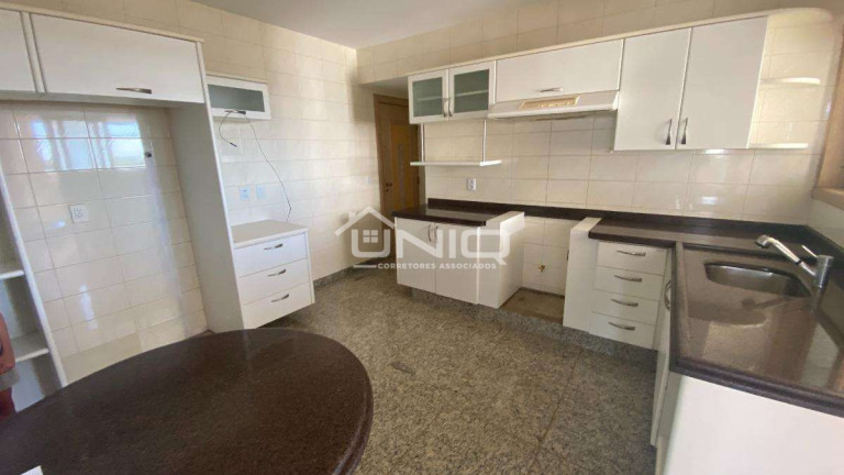 Imagem Apartamento com 4 Quartos à Venda, 202 m² em Jardim Das Américas - Pato Branco
