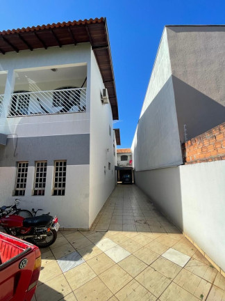 Imagem Casa com 4 Quartos à Venda, 320 m² em Conjunto Cafezal 4 - Londrina Imagem Casa com 4 Quartos à Venda, 320 m² em Conjunto Cafezal 4 - Londrina