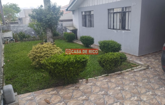 Imagem Casa com 1 Quarto à Venda, 60 m² em Alto Boqueirão - Curitiba Imagem Casa com 1 Quarto à Venda, 60 m² em Alto Boqueirão - Curitiba