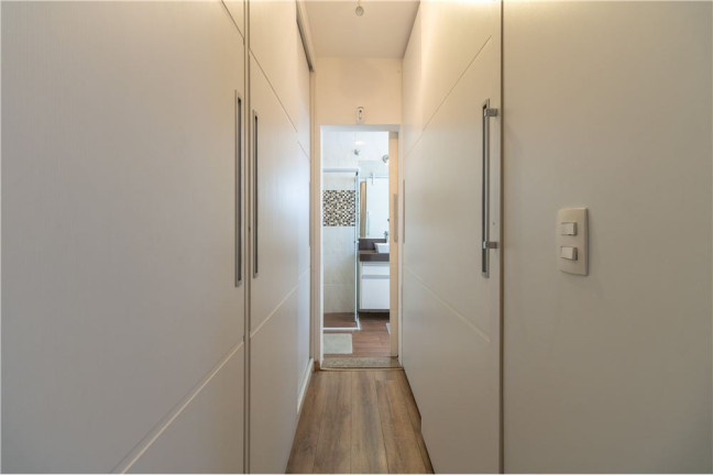 Imagem Casa com 4 Quartos à Venda, em Penha De França - São Paulo Imagem Casa com 4 Quartos à Venda, em Penha De França - São Paulo