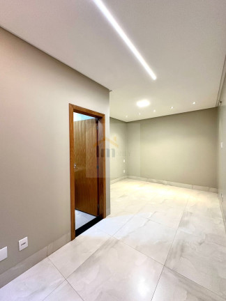 Imagem Casa com 3 Quartos à Venda, 220 m² em Jardim Atlântico - Goiânia Imagem Casa com 3 Quartos à Venda, 220 m² em Jardim Atlântico - Goiânia