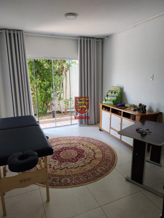 Imagem Casa com 7 Quartos à Venda, 403 m² em Capoeiras - Florianópolis
