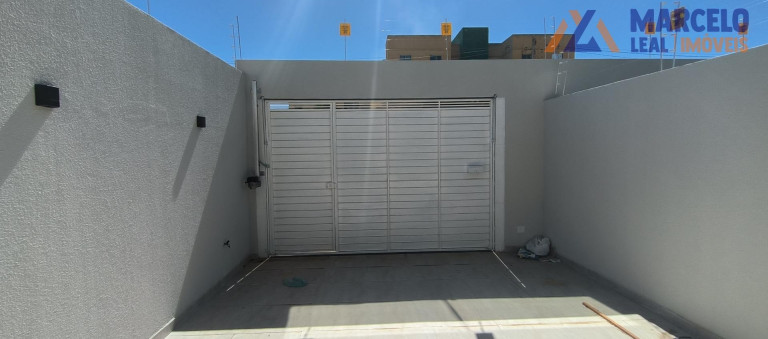 Imagem Casa com 3 Quartos à Venda, 130 m² em Felicia - Vitória Da Conquista Imagem Casa com 3 Quartos à Venda, 130 m² em Felicia - Vitória Da Conquista