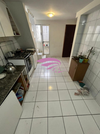 Imagem Casa com 3 Quartos à Venda, 68 m² em Alto Boqueirão - Curitiba Imagem Casa com 3 Quartos à Venda, 68 m² em Alto Boqueirão - Curitiba