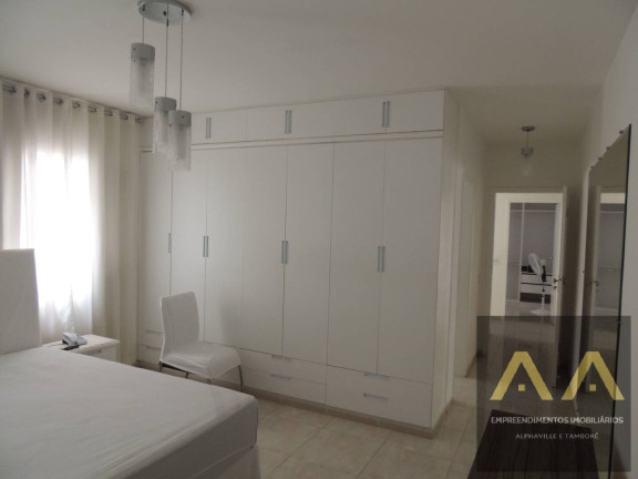 Imagem Casa com 4 Quartos à Venda, 330 m² em Alphaville - Santana De Parnaíba Imagem Casa com 4 Quartos à Venda, 330 m² em Alphaville - Santana De Parnaíba