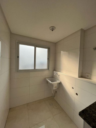 Imagem Apartamento com 2 Quartos à Venda, 82 m² em Vila Guilhermina - Praia Grande