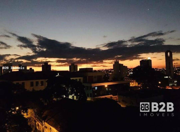 Imagem Cobertura com 4 Quartos à Venda, 311 m² em Centro - Bauru