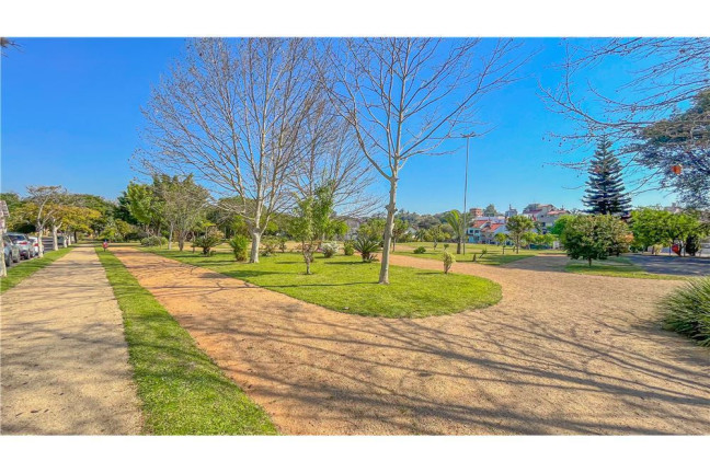 Imagem Casa com 3 Quartos à Venda, em Jardim Itu - Porto Alegre Imagem Casa com 3 Quartos à Venda, em Jardim Itu - Porto Alegre