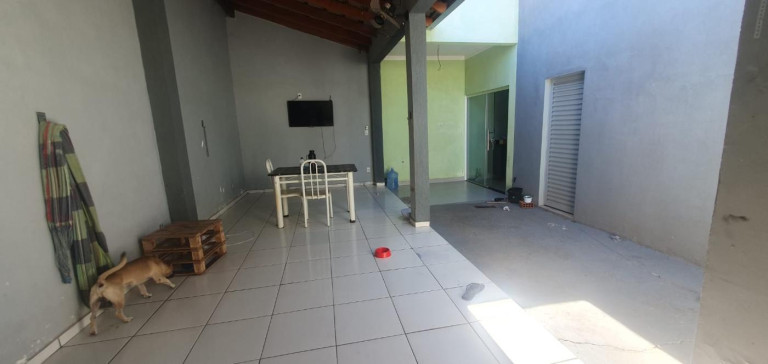 Imagem Casa com 2 Quartos à Venda, 200 m² em Jardim Universitário - Cuiabá