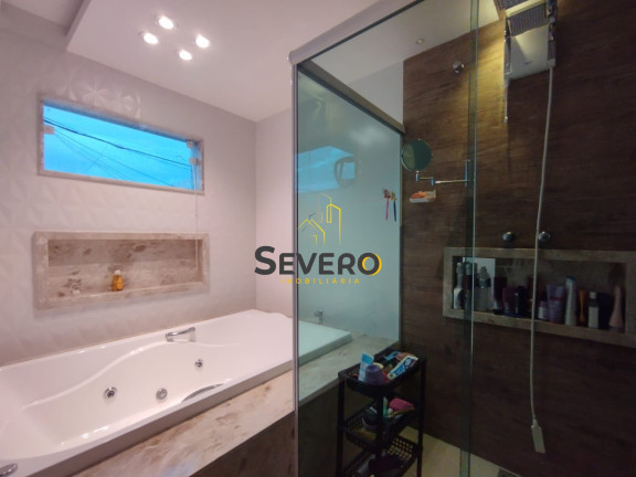 Imagem Casa com 5 Quartos à Venda, 300 m² em Nova Cidade - São Gonçalo Imagem Casa com 5 Quartos à Venda, 300 m² em Nova Cidade - São Gonçalo