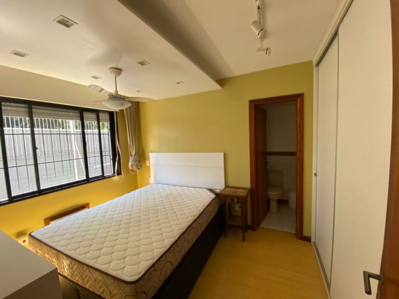 Imagem Apartamento com 1 Quarto à Venda, 38 m² em Rio Branco - Porto Alegre Imagem Apartamento com 1 Quarto à Venda, 38 m² em Rio Branco - Porto Alegre