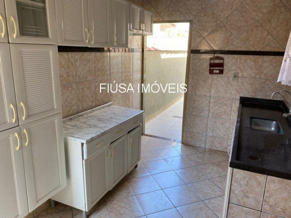Imagem Casa com 3 Quartos à Venda, em Sumarezinho - Ribeirão Preto Imagem Casa com 3 Quartos à Venda, em Sumarezinho - Ribeirão Preto