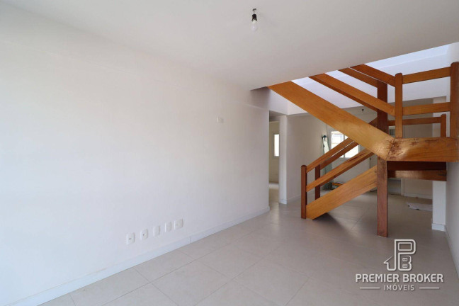 Imagem Cobertura com 3 Quartos à Venda, 138 m² em Alto - Teresópolis