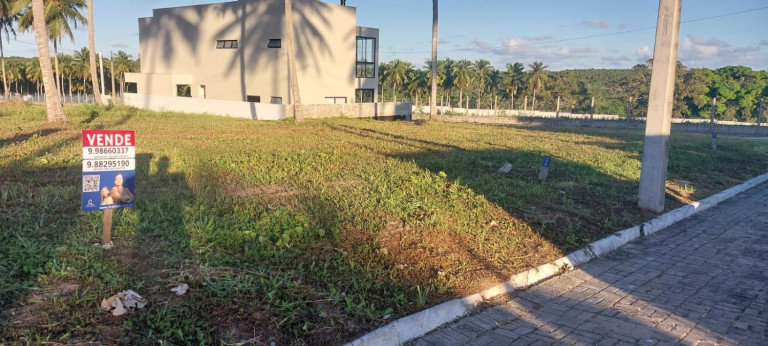 Imagem Terreno à Venda, 241 m² em Cajupiranga - Parnamirim Imagem Terreno à Venda, 241 m² em Cajupiranga - Parnamirim