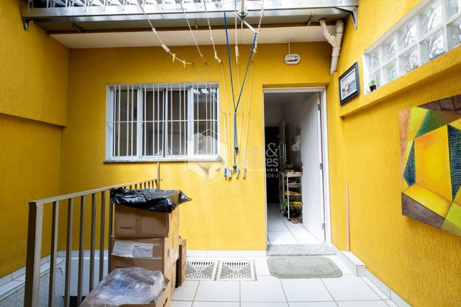 Imagem Casa com 2 Quartos à Venda, 143 m² em Cerqueira César - São Paulo Imagem Casa com 2 Quartos à Venda, 143 m² em Cerqueira César - São Paulo