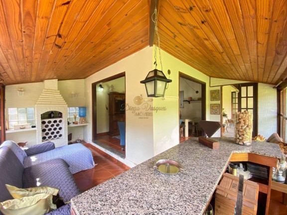 Imagem Casa com 5 Quartos à Venda, 1.814 m² em Albuquerque - Teresópolis