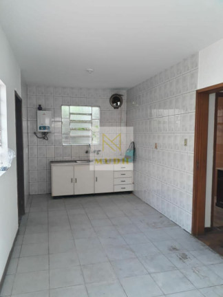 Imagem Casa com 3 Quartos à Venda, 138 m² em Medianeira - Porto Alegre Imagem Casa com 3 Quartos à Venda, 138 m² em Medianeira - Porto Alegre