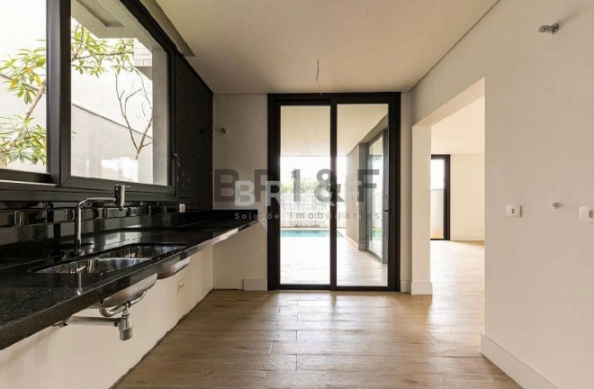 Imagem Casa com 3 Quartos à Venda, 272 m² em Moema - São Paulo