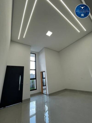 Imagem Casa com 3 Quartos à Venda, 196 m² em Moinho Dos Ventos - Goiânia