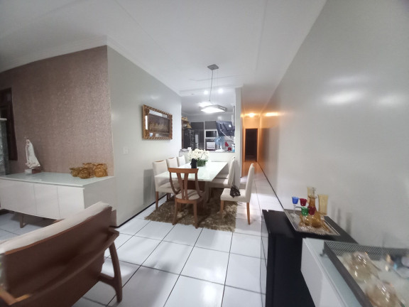 Imagem Casa com 3 Quartos à Venda, 130 m² em Engenheiro Luciano Cavalcante - Fortaleza Imagem Casa com 3 Quartos à Venda, 130 m² em Engenheiro Luciano Cavalcante - Fortaleza