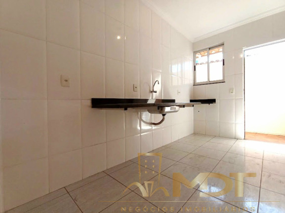 Imagem Casa com 2 Quartos à Venda, 58 m² em Vale Das Amendoeiras - Contagem