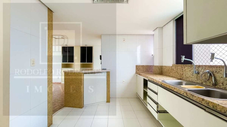 Imagem Apartamento com 3 Quartos à Venda, 164 m² Imagem Apartamento com 3 Quartos à Venda, 164 m²