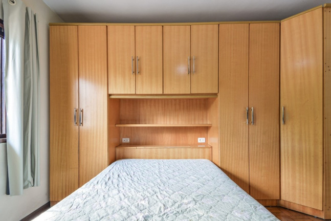 Imagem Casa com 4 Quartos à Venda, 242 m² em Moema - São Paulo
