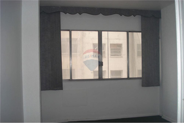 Imagem Sala Comercial para Alugar, 33 m² em Centro - Rio De Janeiro Imagem Sala Comercial para Alugar, 33 m² em Centro - Rio De Janeiro