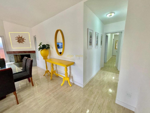 Imagem Casa com 3 Quartos à Venda, 166 m² em Centro - Xangri-lá