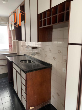 Imagem Apartamento com 2 Quartos à Venda, 72 m² em água Verde - Curitiba