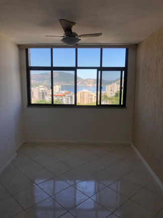 Imagem Imóvel com 2 Quartos à Venda, 65 m² em Ingá - Niterói