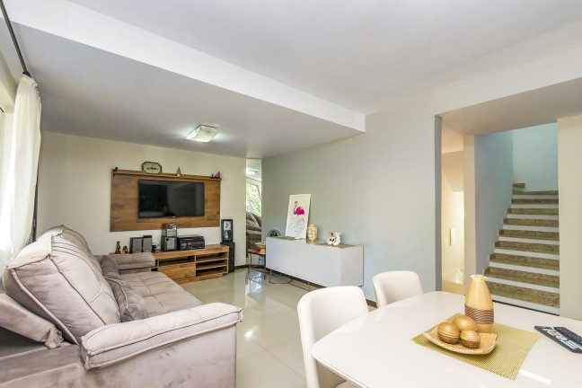 Imagem Sobrado com 3 Quartos à Venda, 154 m² em Santa Felicidade - Curitiba Imagem Sobrado com 3 Quartos à Venda, 154 m² em Santa Felicidade - Curitiba