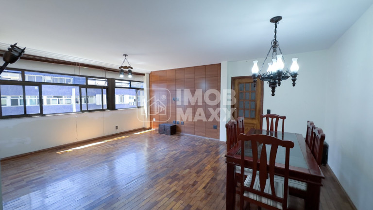 Imagem Apartamento com 3 Quartos à Venda, 120 m² em Asa Sul - Brasília