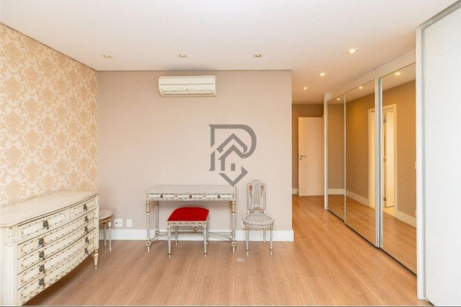 Imagem Apartamento com 4 Quartos à Venda, 277 m² em Aclimação - São Paulo Imagem Apartamento com 4 Quartos à Venda, 277 m² em Aclimação - São Paulo