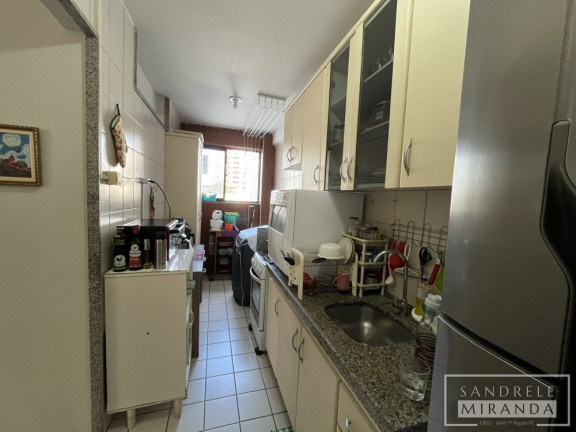 Imagem Apartamento com 3 Quartos à Venda, 65 m² em Pina - Recife